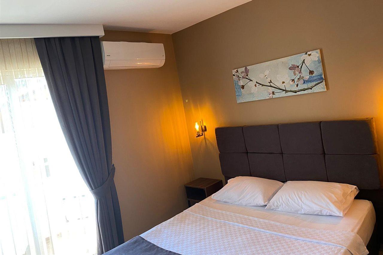 Avisos Hotel And Apartment 马尔马里斯 外观 照片